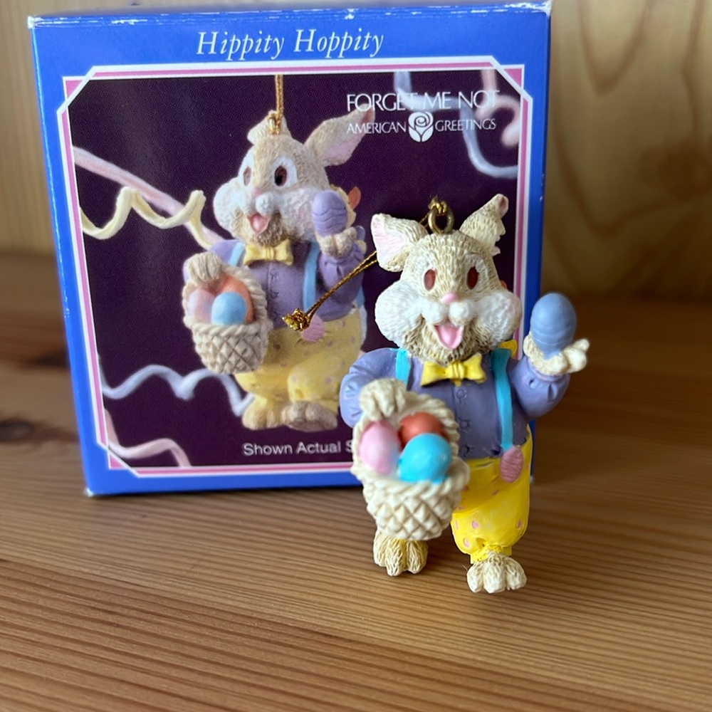 VINTAGE 90’s American Greetings Collectible Easter Ornament. Hippity Hoppity 🐰